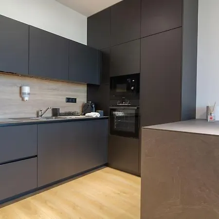 Estera Apt, 4 Guests, Self Check In, Free Parking * Sofya